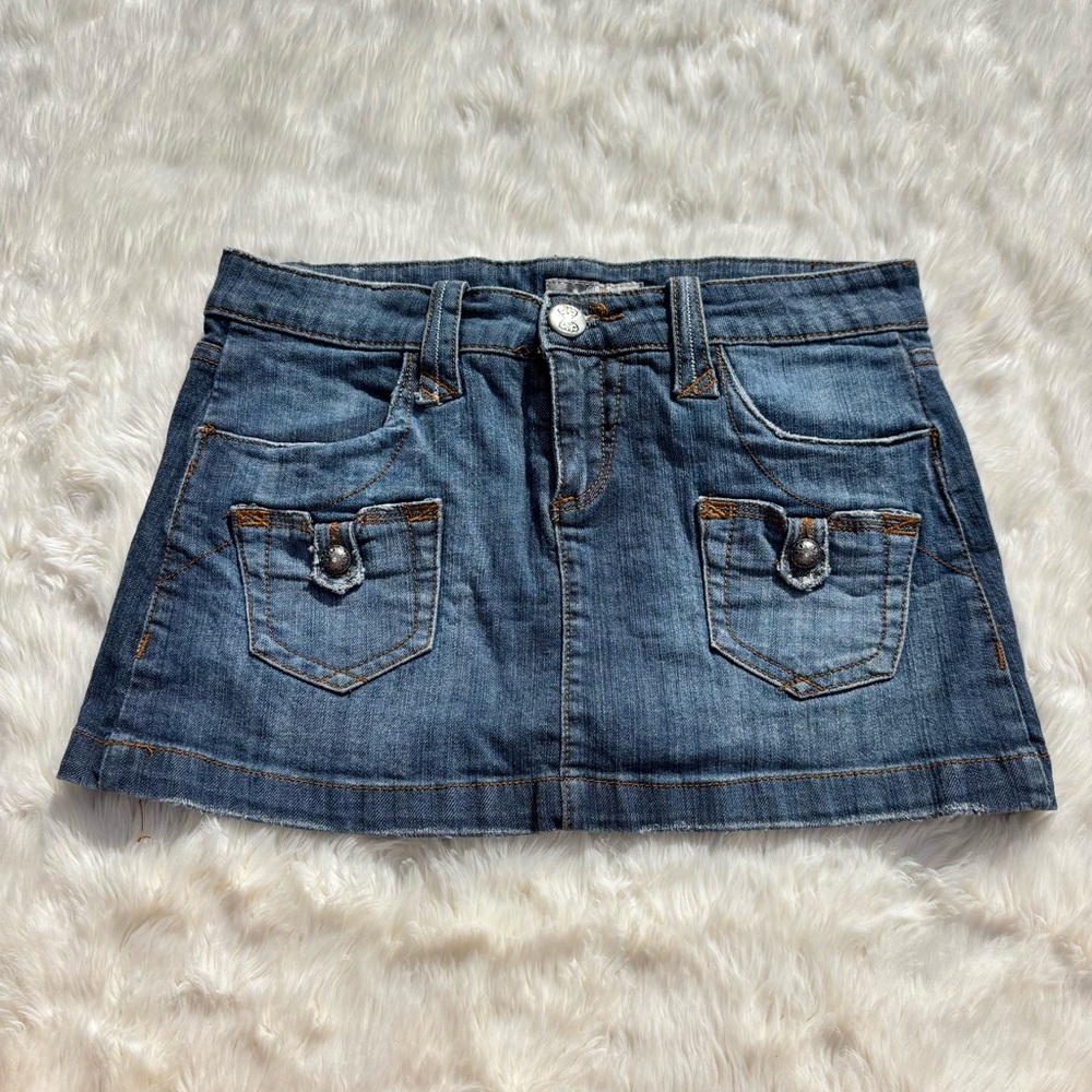 Y2K Vintage Refuge Classic Blue Denim Mini Skirt With Front & Back Pockets 7